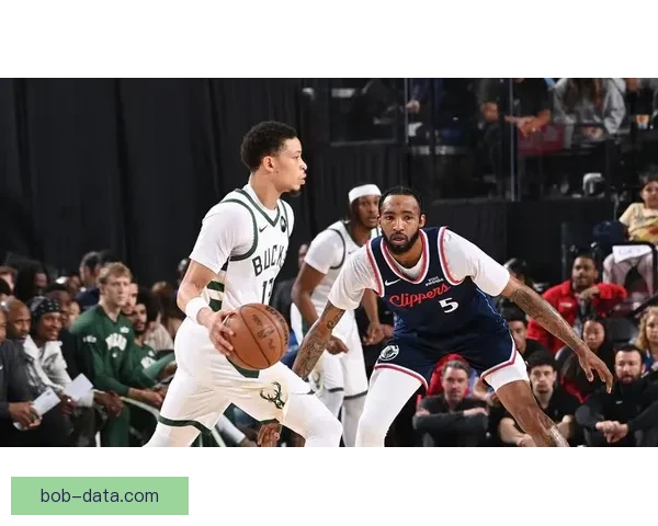 快船大胜雄鹿一度领先46分小卡20分创队史纪录